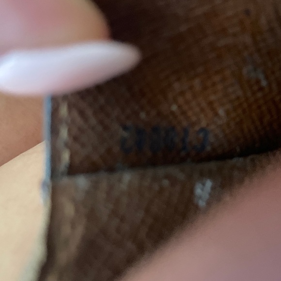 LV Key cles and cigarette cles, - Picture 2 of 10